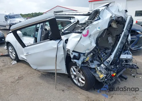 2020 Chrysler Pacifica Touring L Plus из США, поврежденный, VIN 2C4RC1EGXLR136110